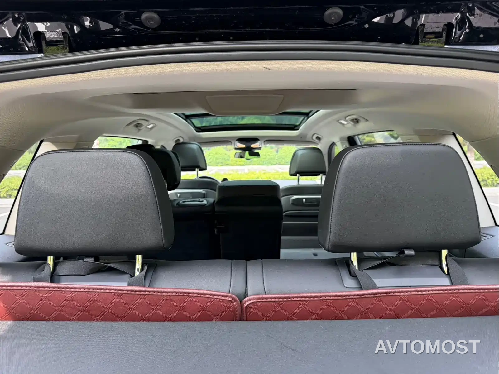 BMW X7 2023 xDrive40i Leading Luxury Package — фото 25