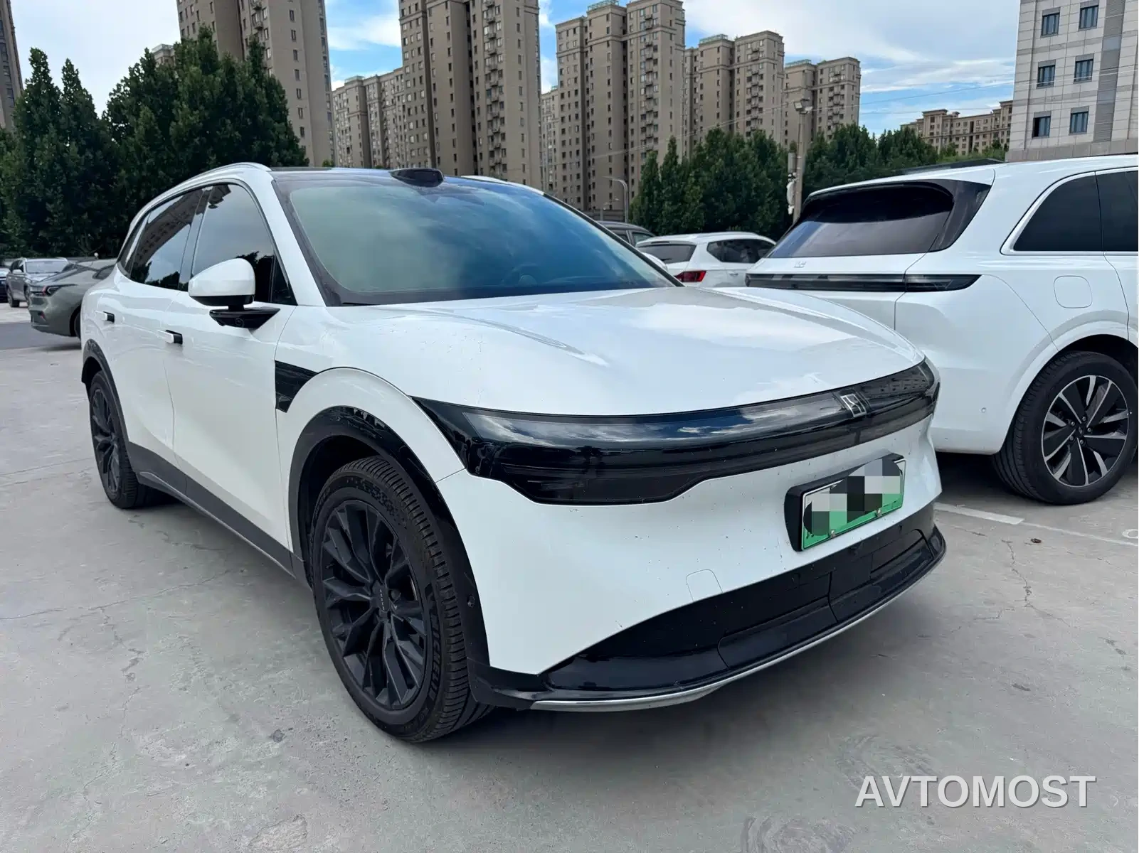 Zeekr 7X 2025 Model 75kWh RWD Smart Driving Edition — фото 2