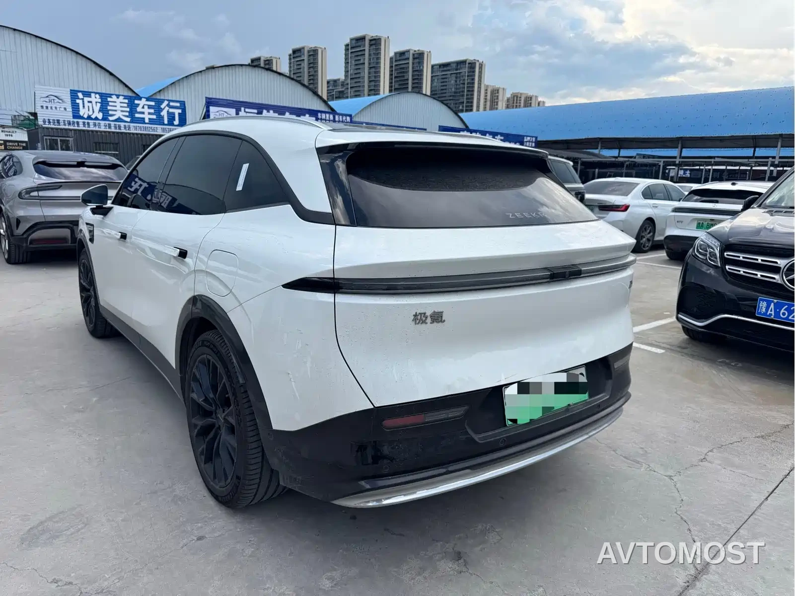 Zeekr 7X 2025 Model 75kWh RWD Smart Driving Edition — фото 7