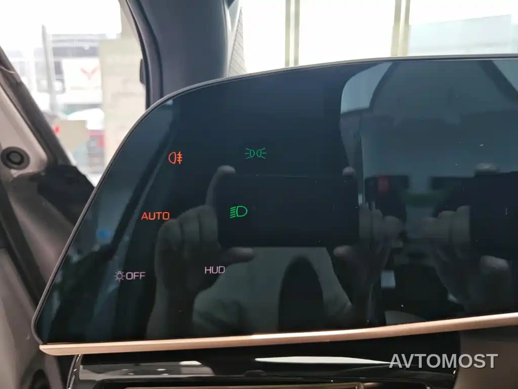 Hongqi EH7 2025 640 AWD Smart Selection Edition — фото 21