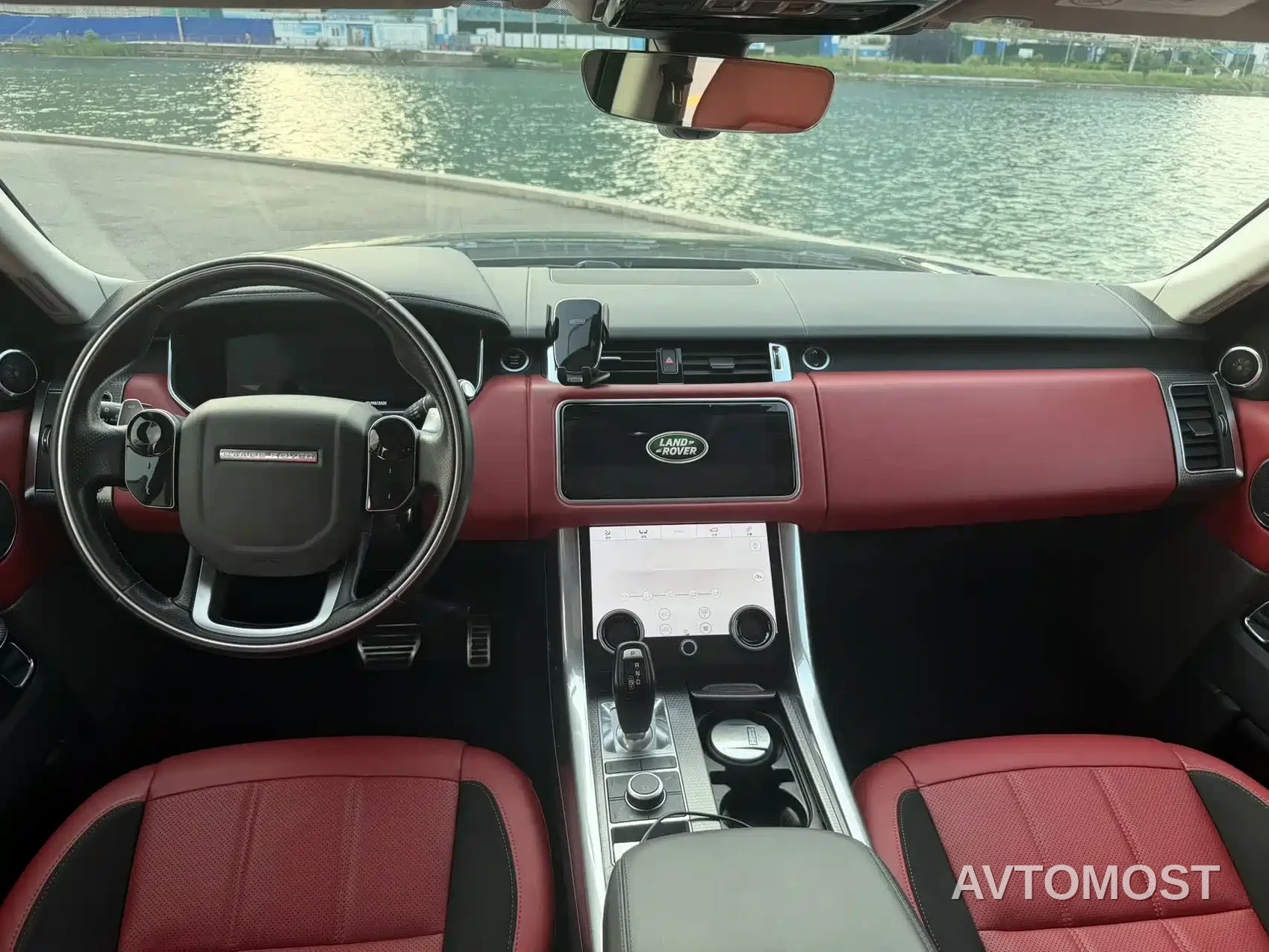 Land Rover Range Rover Sport 2021 3.0 L6 Gloss Black Edition — фото 8