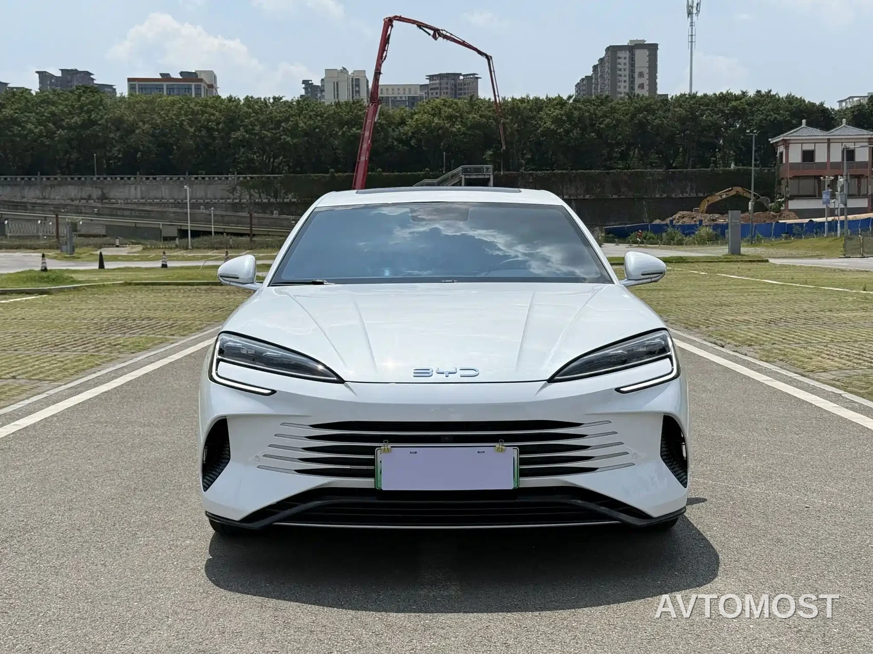 BYD Seal 2023 DM-i 1.5L 121km Luxury — фото 2