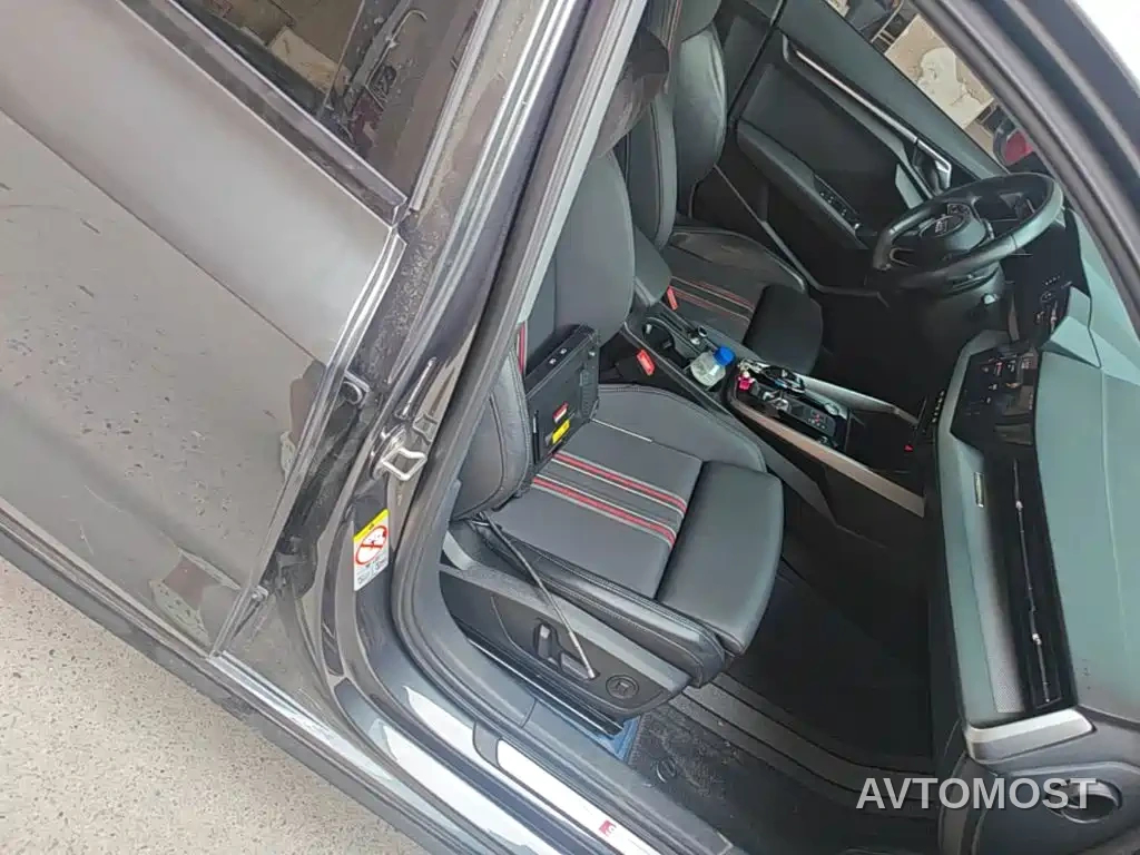 Audi A3 2023 A3L Limousine 35 TFSI Fashion Sport — фото 25