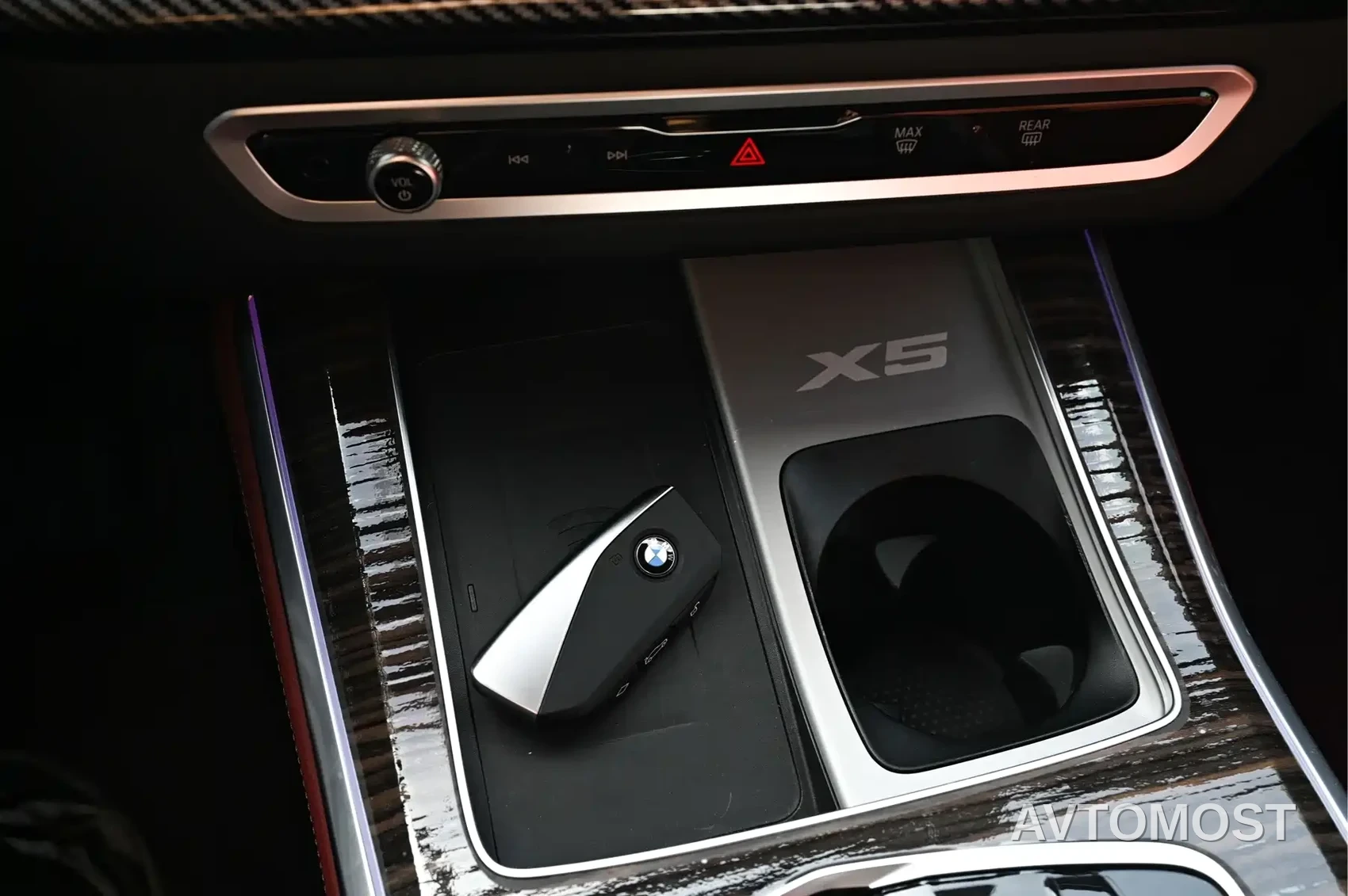 BMW X5 2023 xDrive 40Li Premium M Sport Black Night Package — фото 21