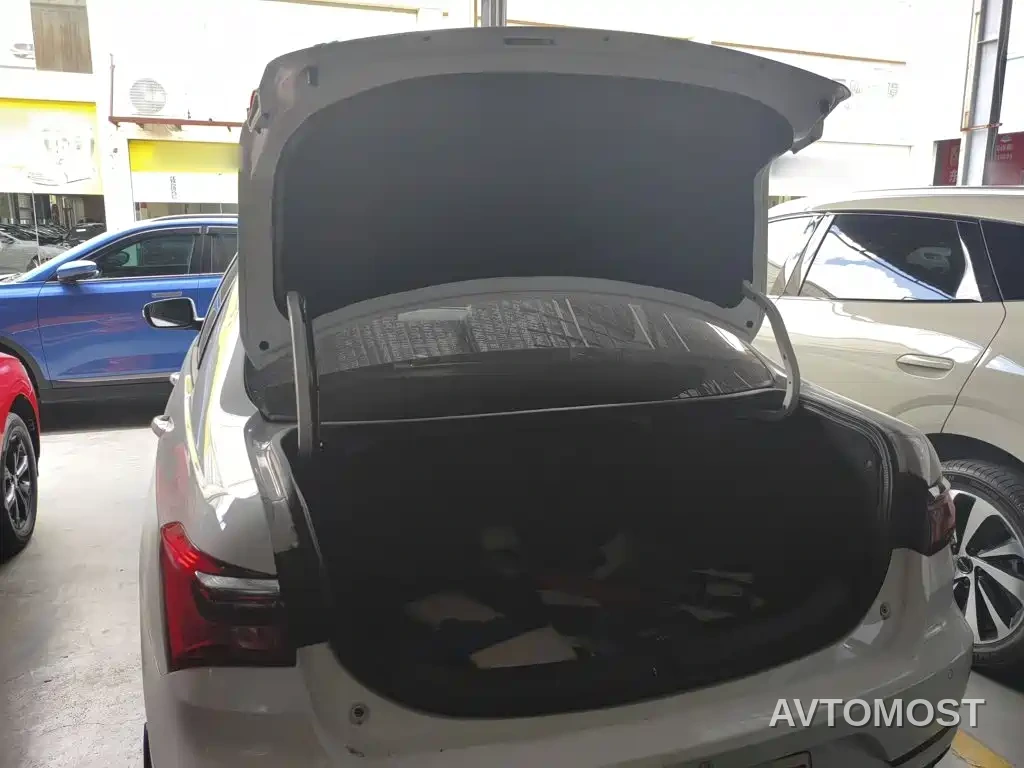 BYD Qin New Energy 2021 Standard Edition — фото 15