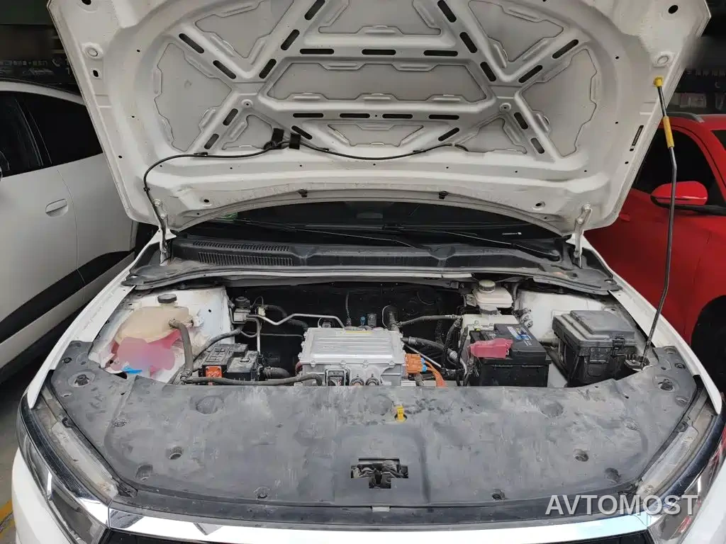 BYD Qin New Energy 2021 Standard Edition — фото 16