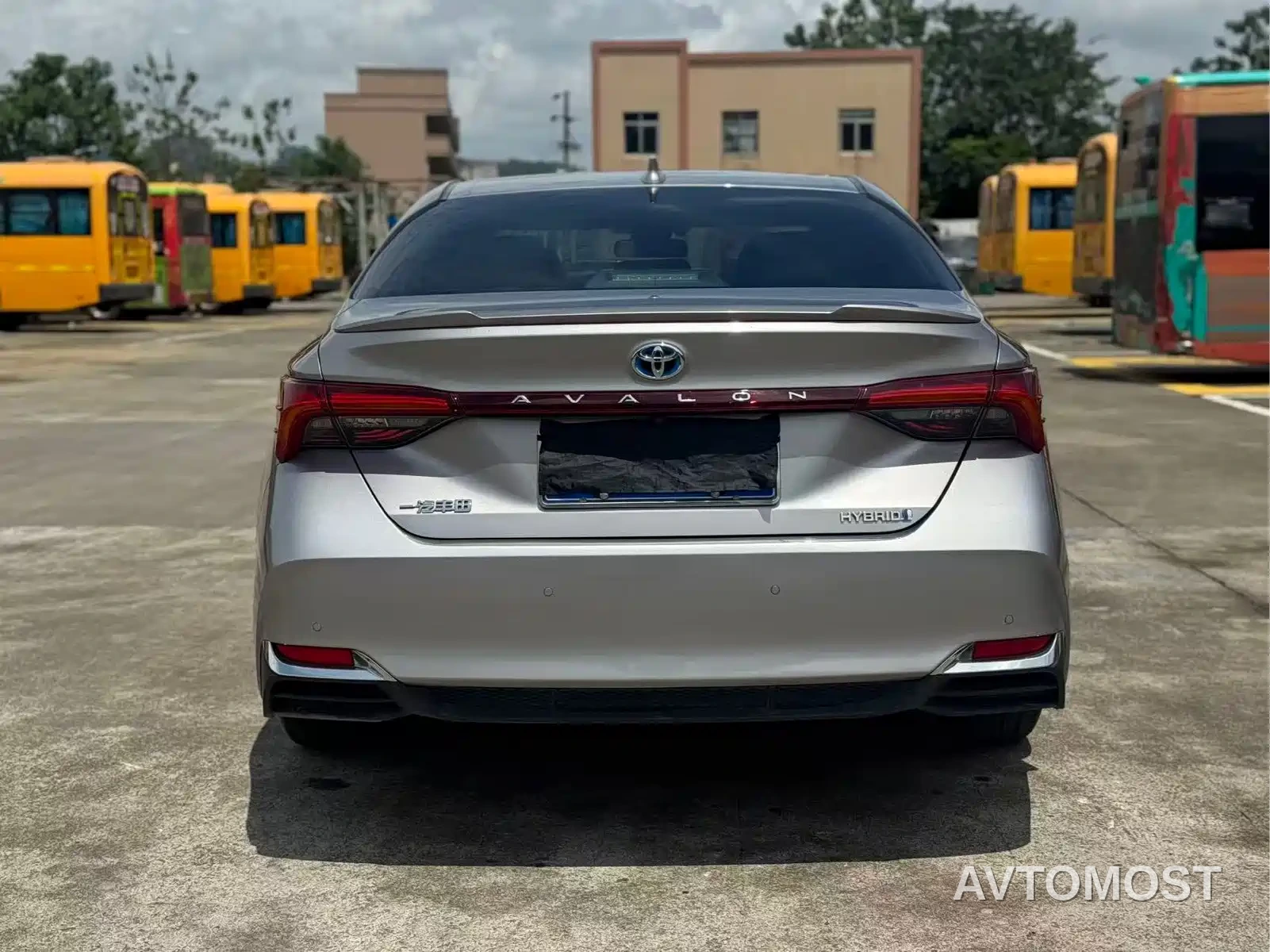 Toyota Avalon 2022 Hybrid 2.5L Luxury Edition — фото 8