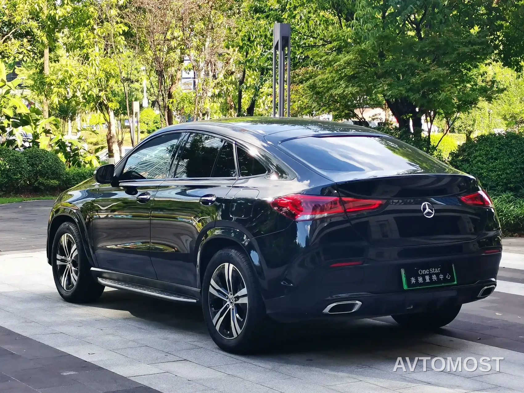 Mercedes-Benz GLE Coupe New Energy 2021 GLE 350 e 4MATIC Coupe SUV — фото 8