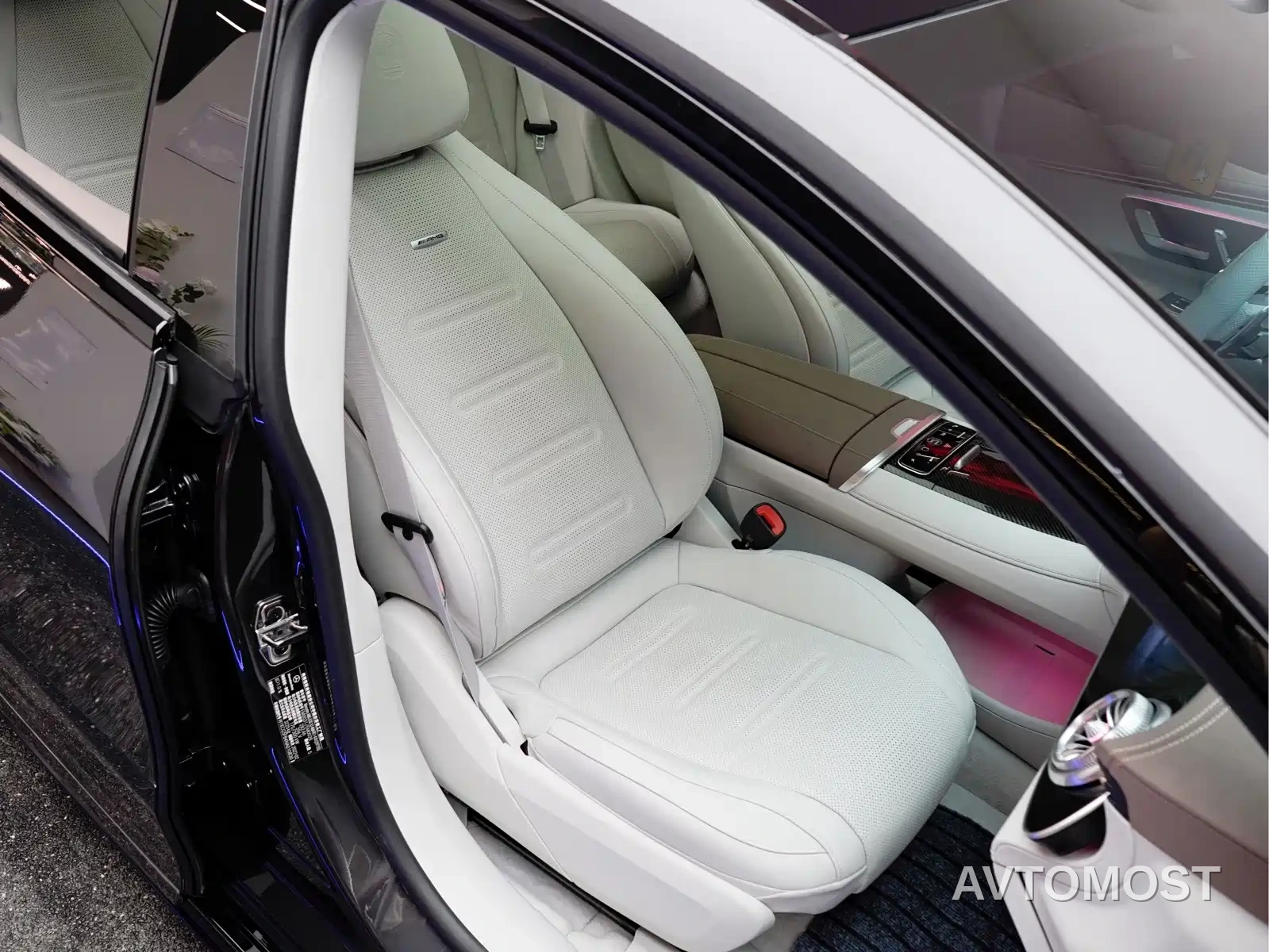 Mercedes-Benz EQS AMG 2022 AMG EQS 53 4MATIC+ — фото 12