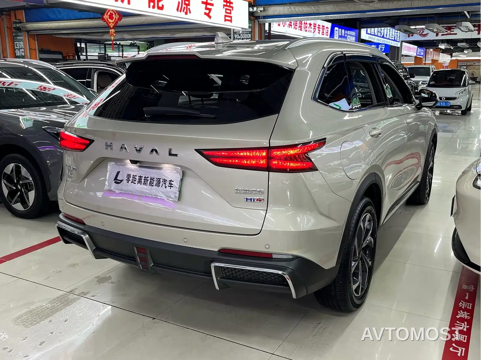 Haval Xiaolong MAX 2023 1.5L Hi4 105 4WD Pilot Edition — фото 3