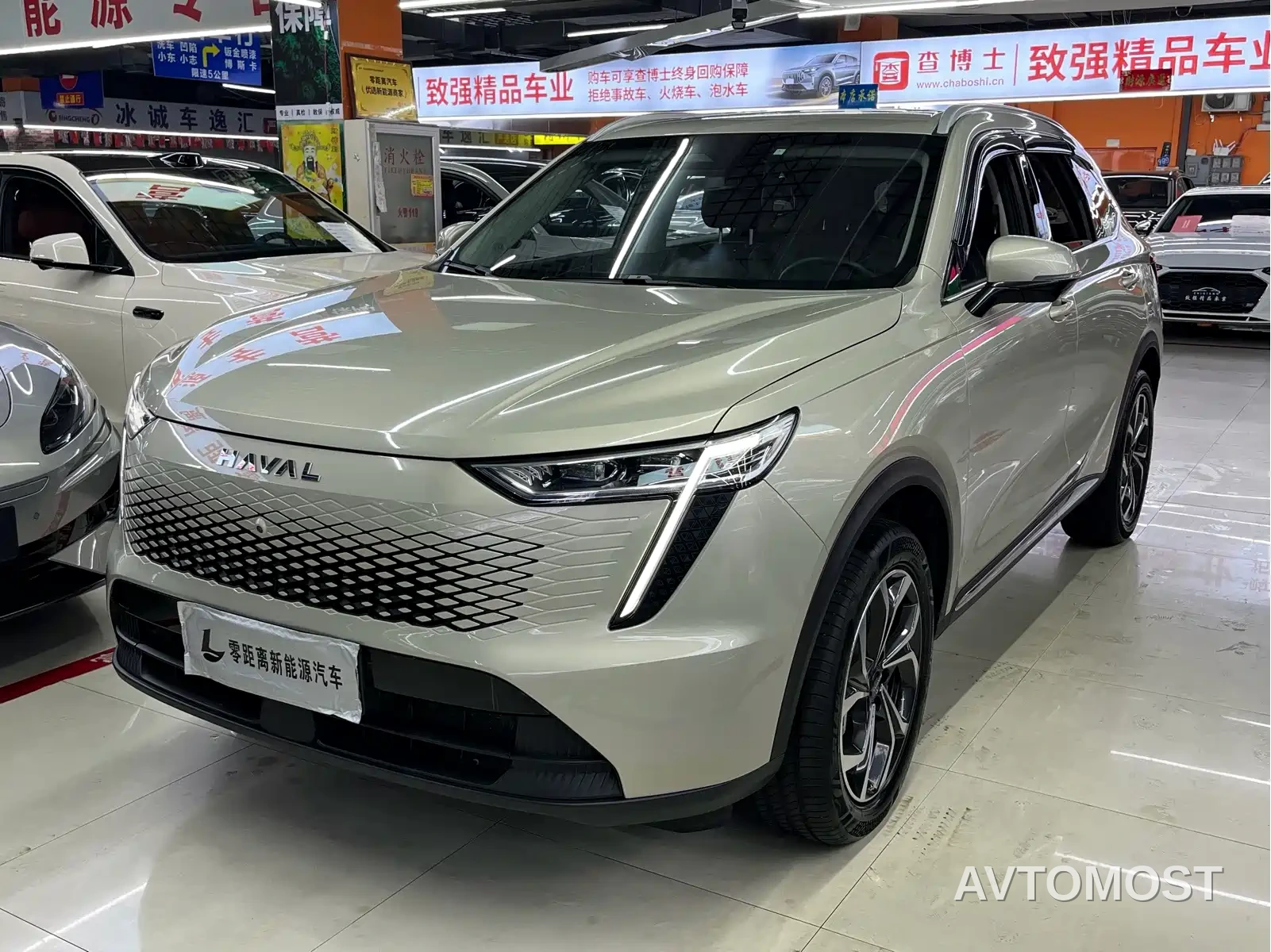 Haval Xiaolong MAX 2023 1.5L Hi4 105 4WD Pilot Edition — фото 19