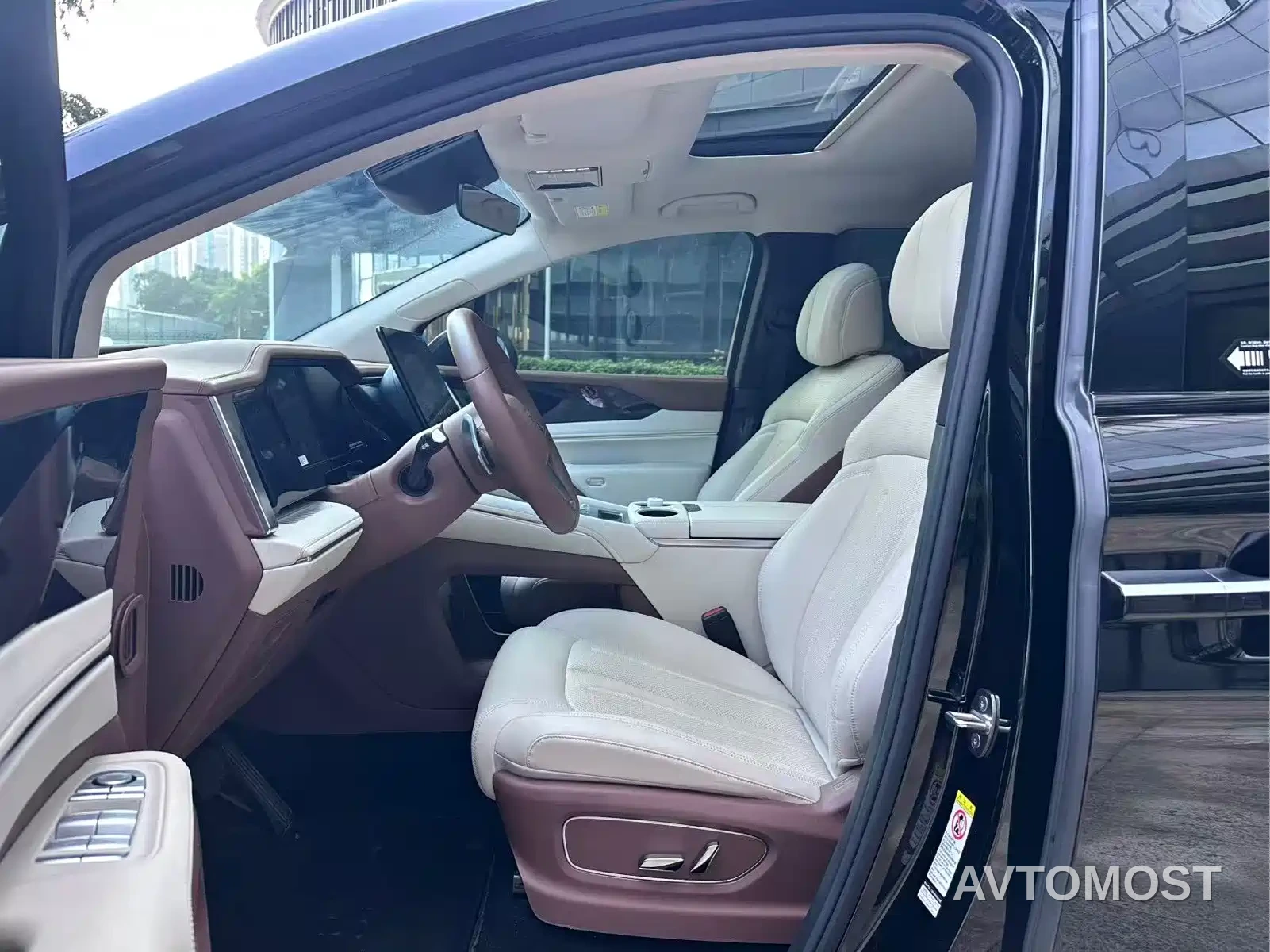BYD Xia 2025 DM-i 1.5T 100km Leading Edition — фото 6
