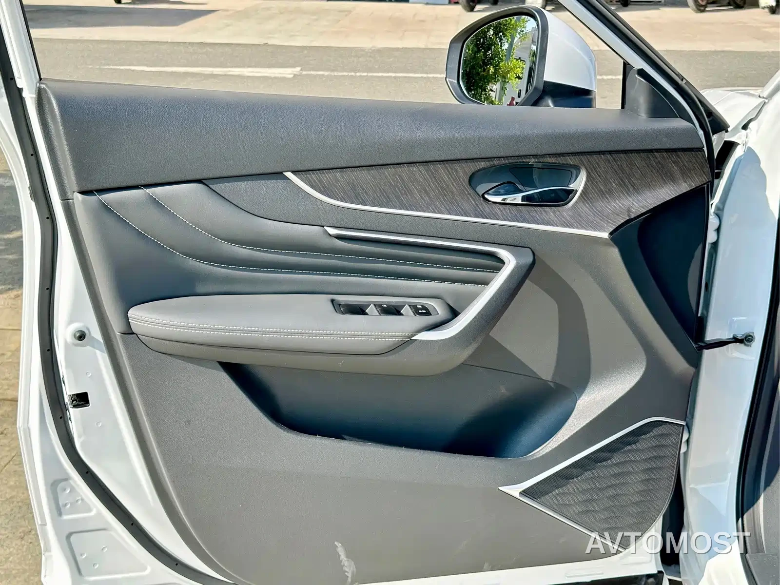 Venucia DaV DD-i 2023 Model 60km iD Joy Ride Edition — фото 10