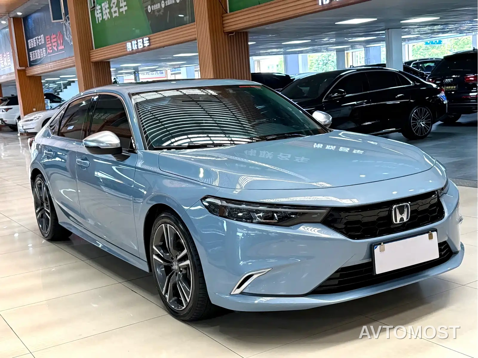 Honda Integra 2023 2.0L e:HEV Sharp Premium Edition — фото 3