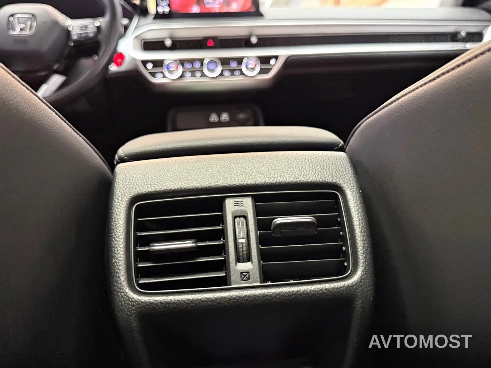Honda Integra 2023 2.0L e:HEV Sharp Premium Edition — фото 12