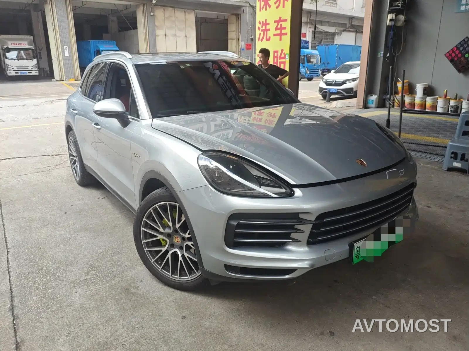 Porsche Cayenne New Energy 2021 Cayenne E-Hybrid 2.0T — фото 5