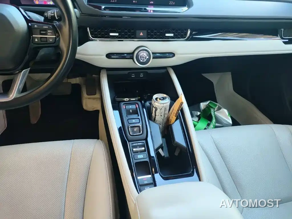 Honda Inspire Hybrid 2023 e:PHEV Premium Edition — фото 14