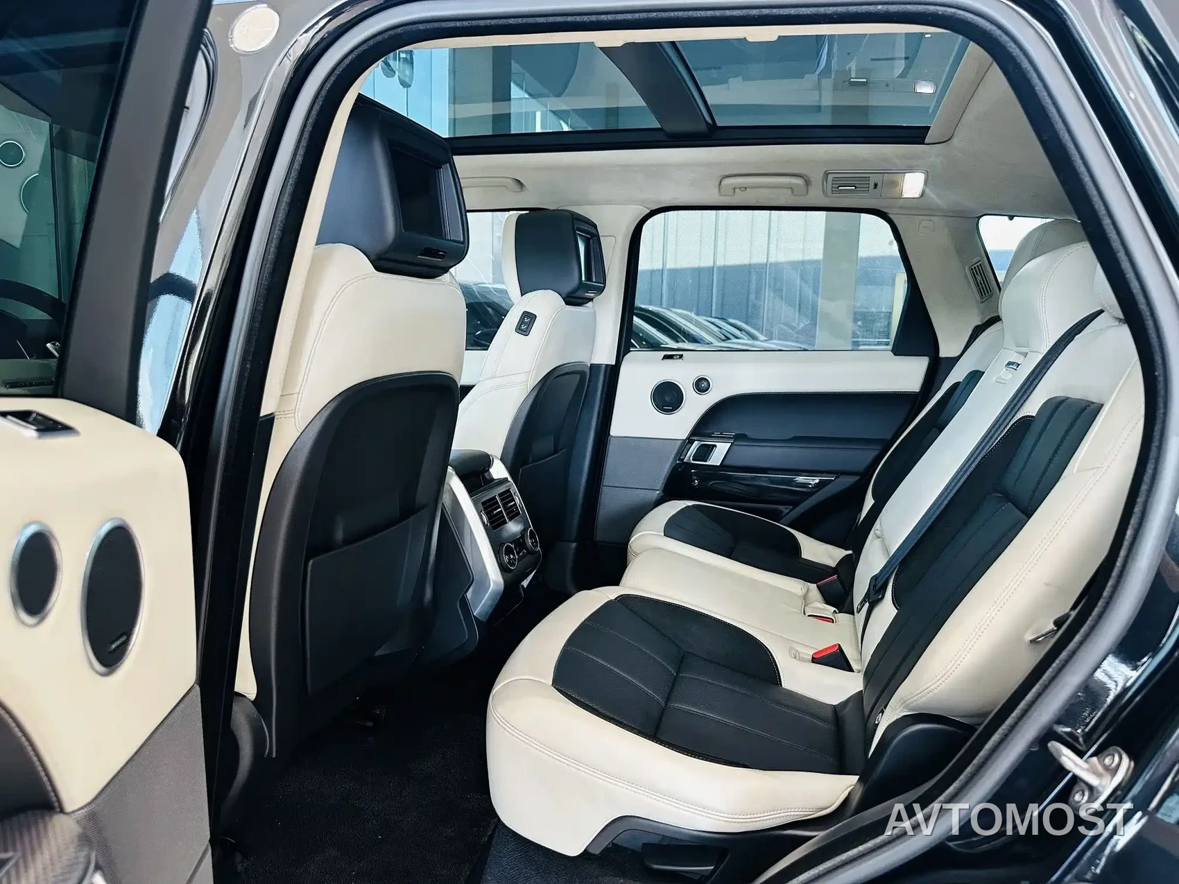 Land Rover Range Rover Sport 2022 3.0 L6 HST — фото 6