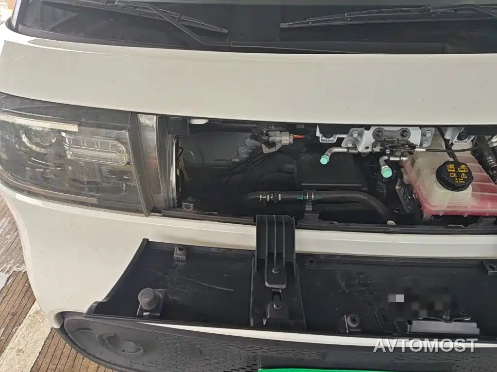SAIC Maxus Dana V1 2025 Low Roof Multi-purpose Version 42kWh — фото 19