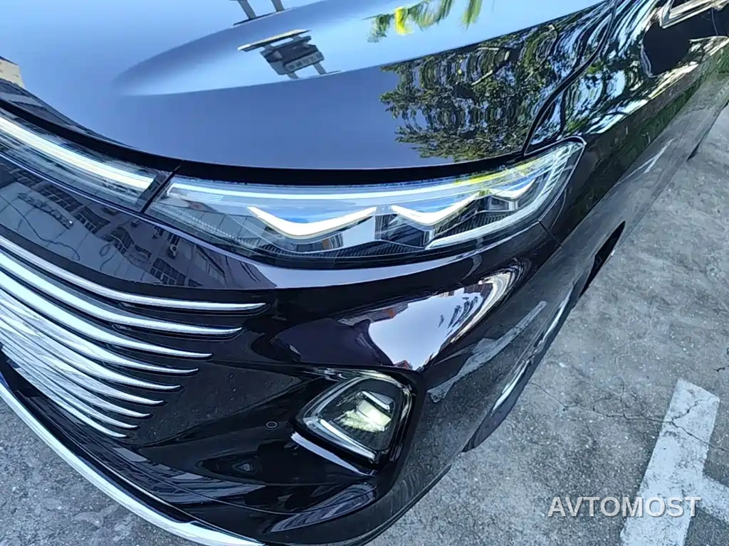Besturn M9 2023 Model 2.0T Supreme Edition — фото 15