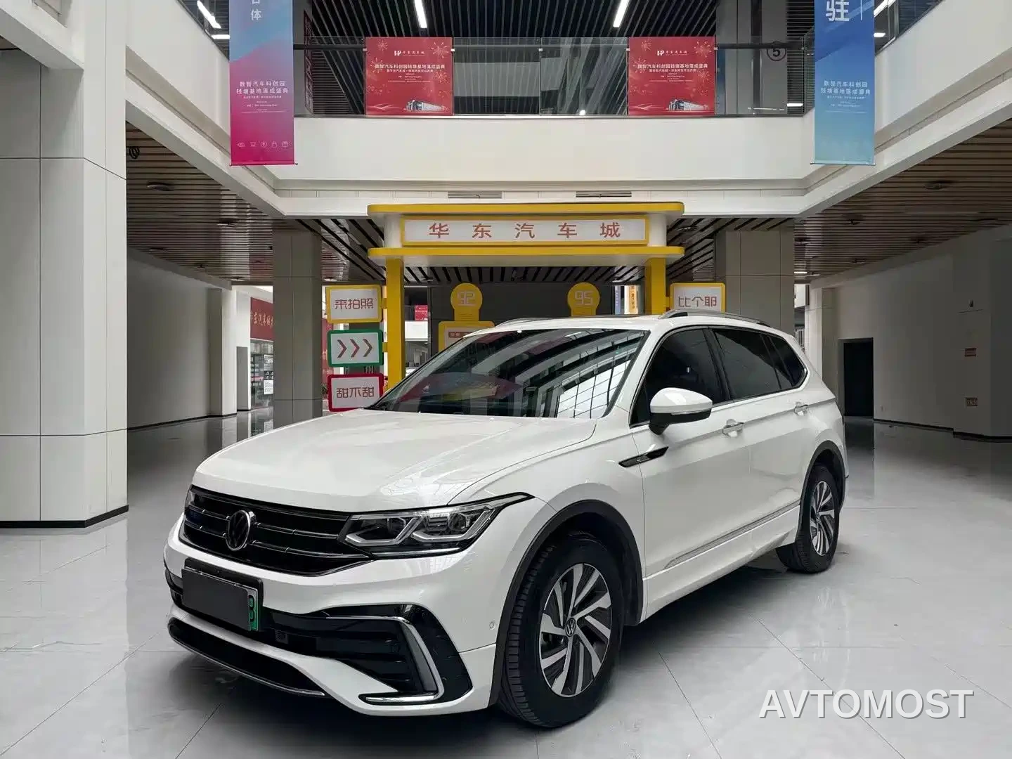 Volkswagen Tiguan L PHEV 2021 430PHEV Plug-in Hybrid Flagship — фото 1