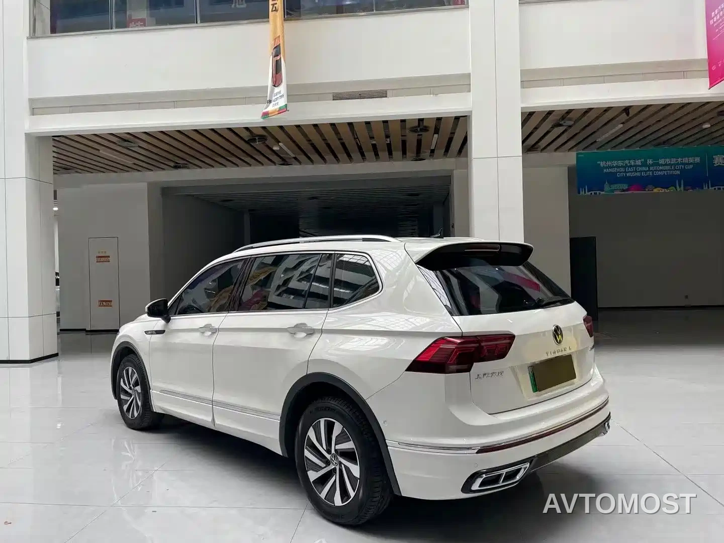 Volkswagen Tiguan L PHEV 2021 430PHEV Plug-in Hybrid Flagship — фото 4