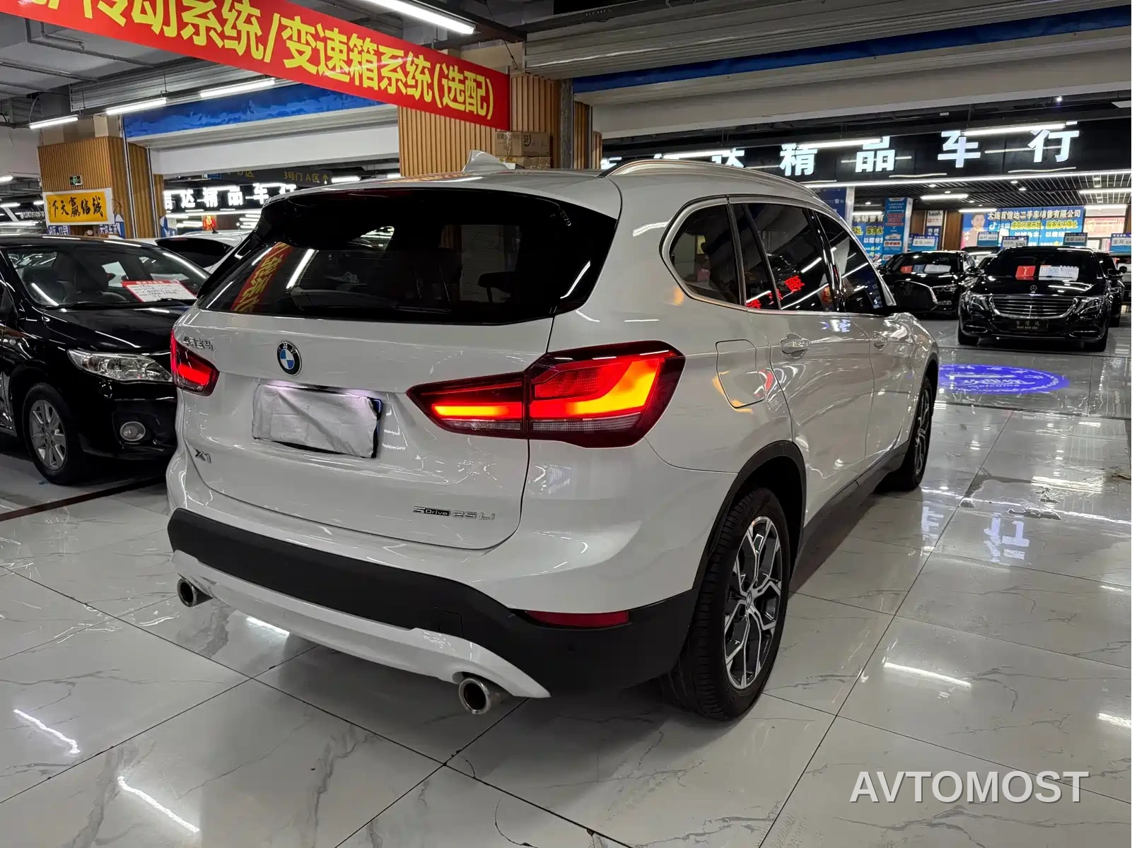 BMW X1 2022 sDrive25Li Leading — фото 10
