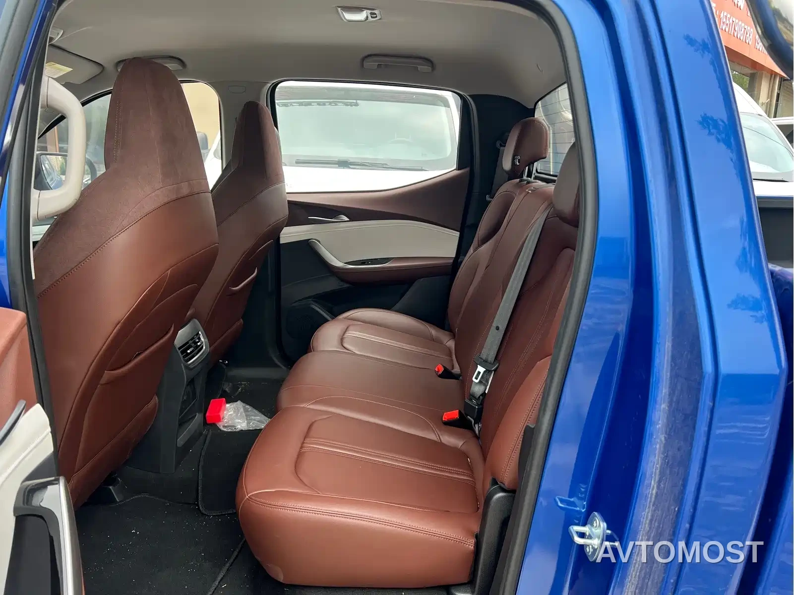 SAIC Maxus Interstellar 2023 Interstellar H 2.0T Automatic Diesel Twin-Turbo 4WD Luxury Long Wheelbase — фото 5
