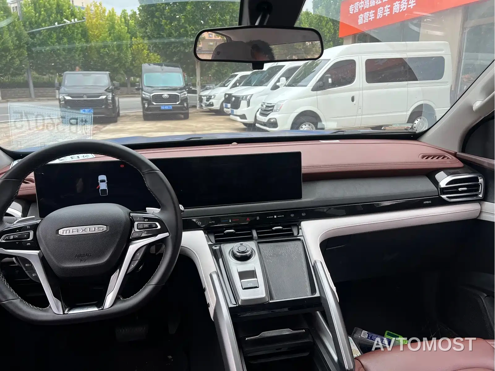 SAIC Maxus Interstellar 2023 Interstellar H 2.0T Automatic Diesel Twin-Turbo 4WD Luxury Long Wheelbase — фото 6