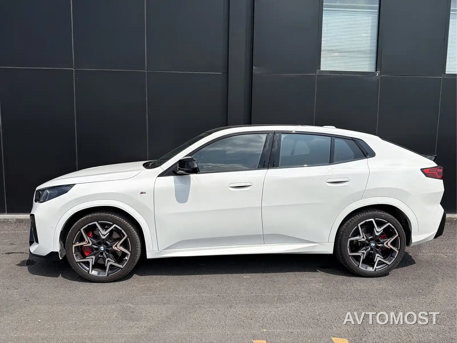 BMW X2 M35i 2026 Model Year M35i — фото 5