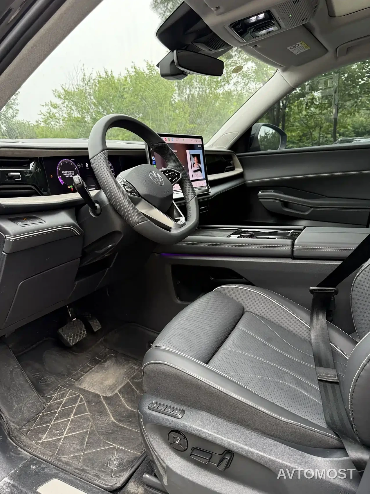 Volkswagen Teramont 2025 Model Teramont Pro 450TSI 4WD Cross Country Edition — фото 6