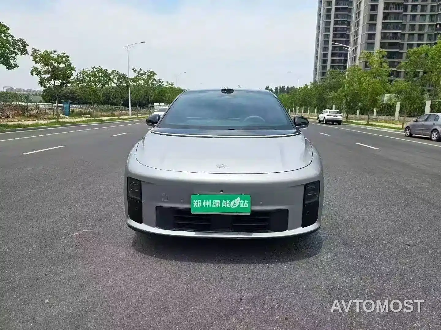 Li Auto i6 2025 2WD Base Model — фото 2
