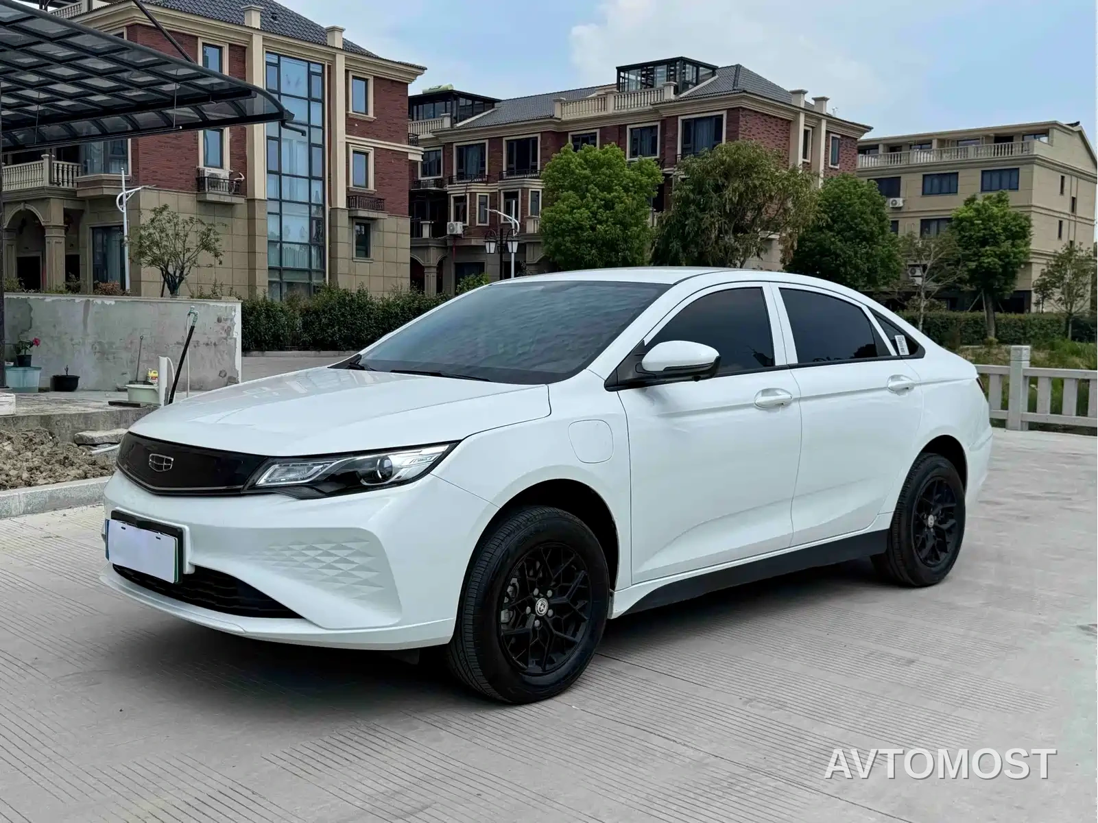 Geely Emgrand New Energy 2022 EV Pro Ride-hailing Version LFP — фото 1