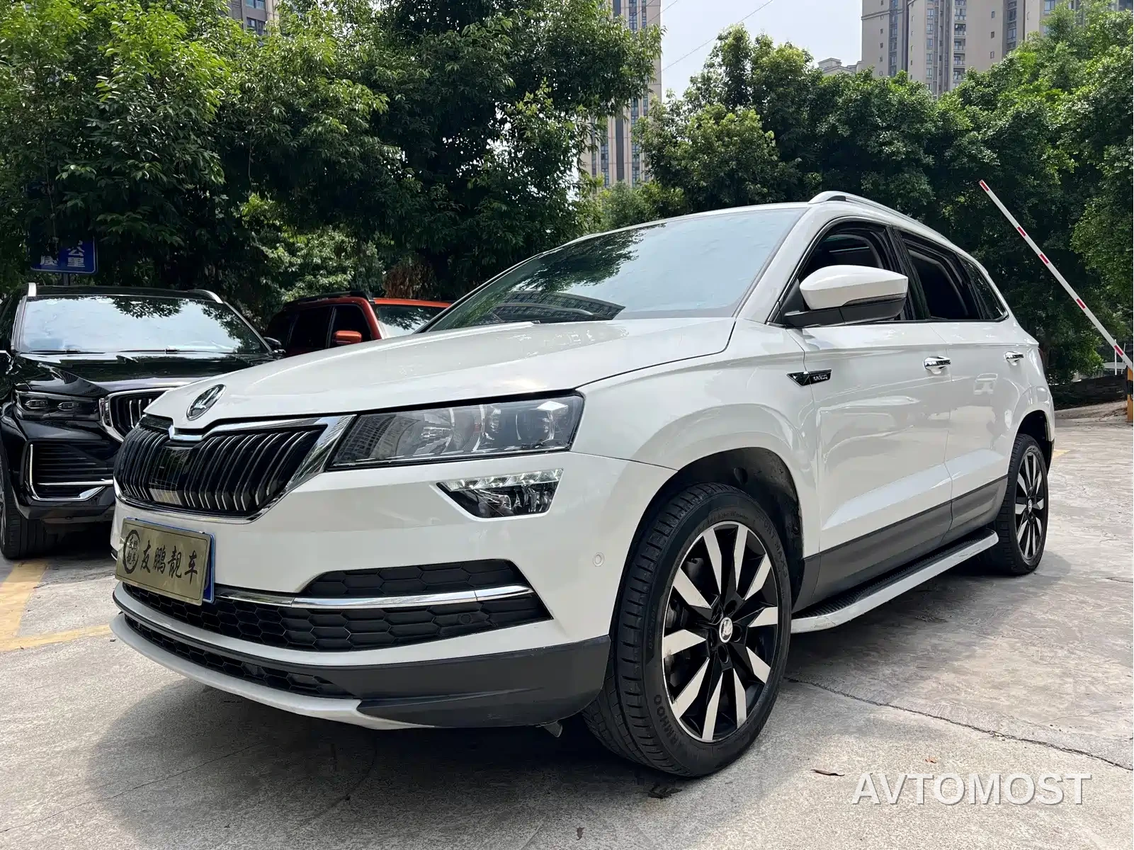 Škoda Karoq 2021 TSI280 Luxury Edition — фото 1