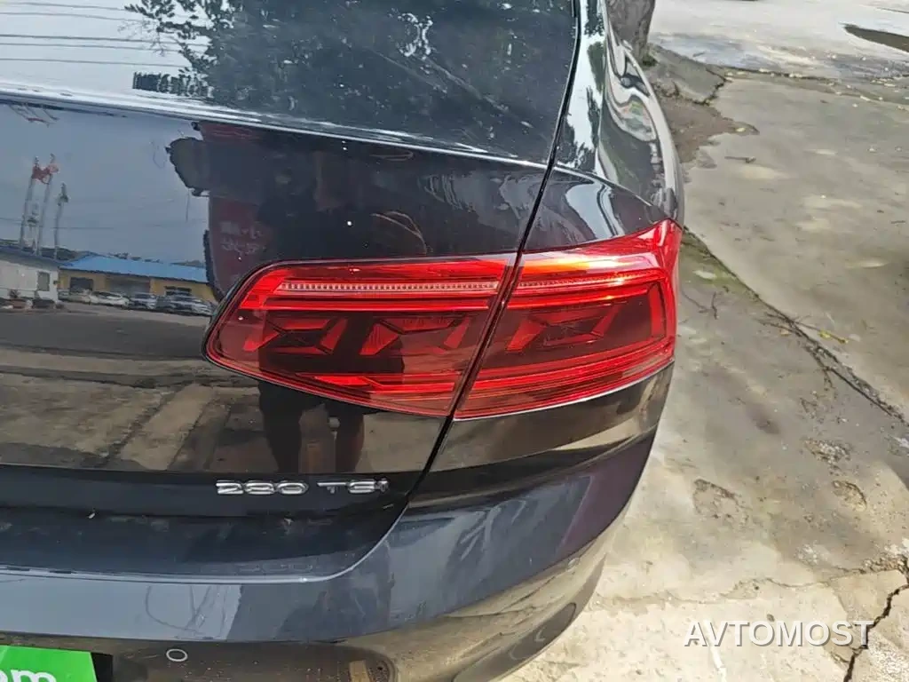 Volkswagen Magotan 2020 280TSI DSG Comfort — фото 8