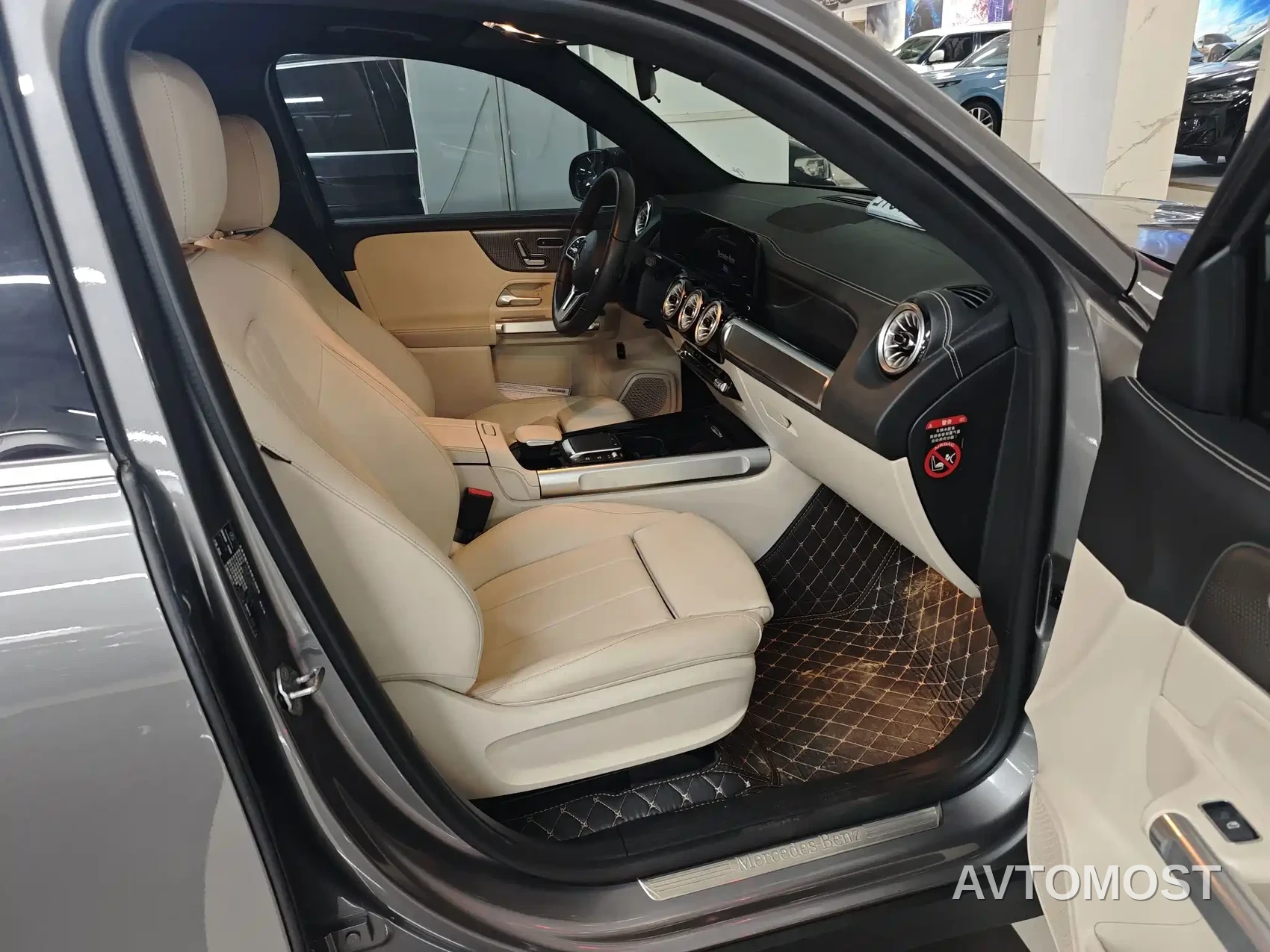 Mercedes-Benz EQB 2022 EQB 260 — фото 13