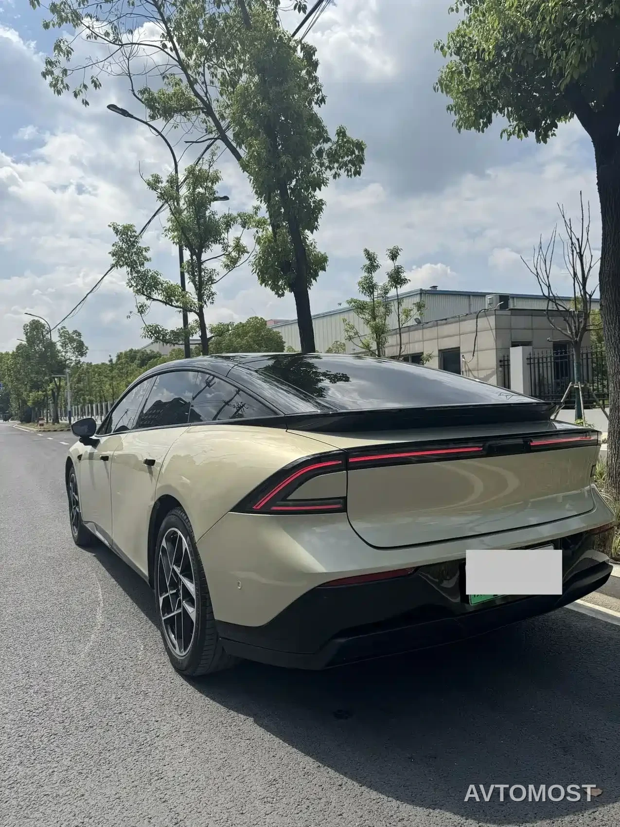 XPeng P7+ 2024 Ultra Long Range Max — фото 11