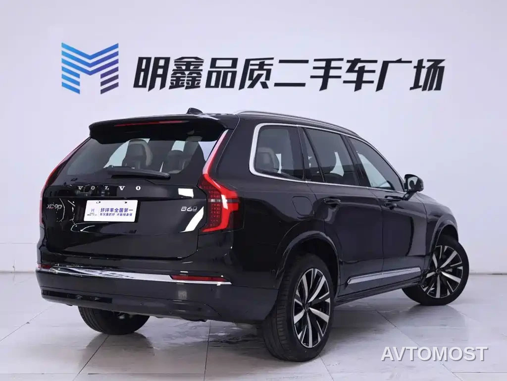 Volvo XC90 2025 Facelift B6 Smart Elegance Luxury 6-seater — фото 7