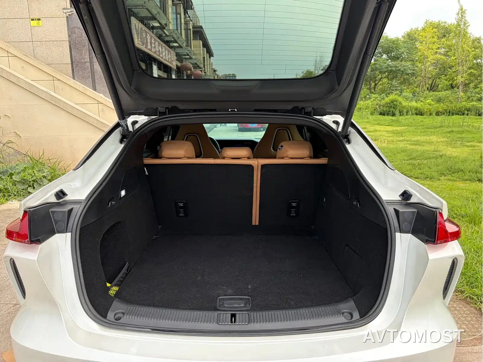 Roewe Feifan R7 2022 Long Range Premium Edition — фото 9