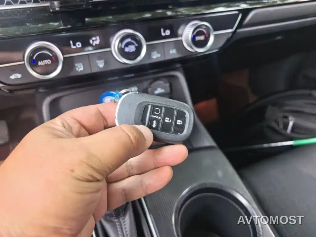 Honda Civic 2023 240TURBO CVT Dynamic Edition — фото 9