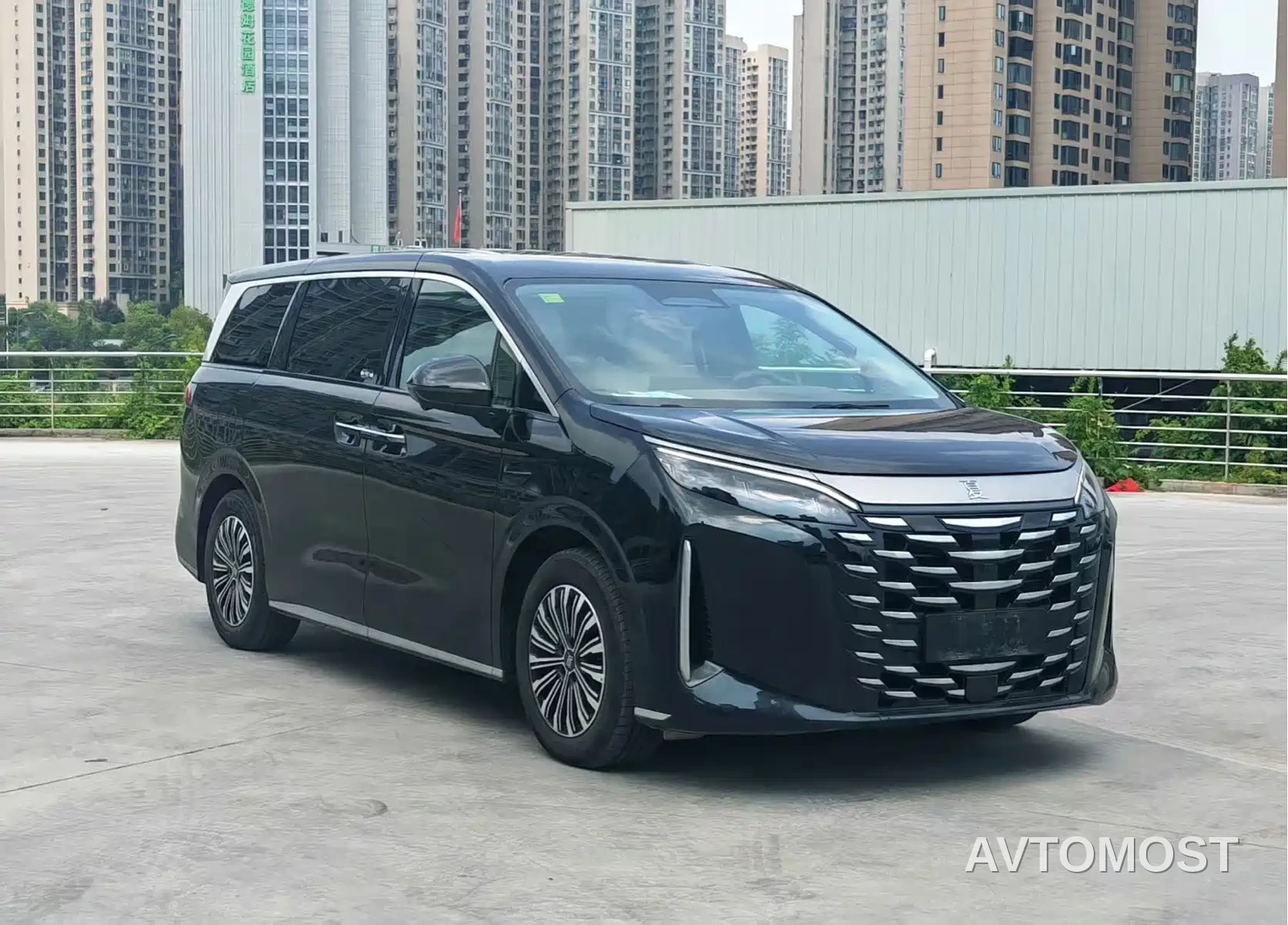 BYD Xia 2025 DM-i 1.5T 180km Excellence — фото 2