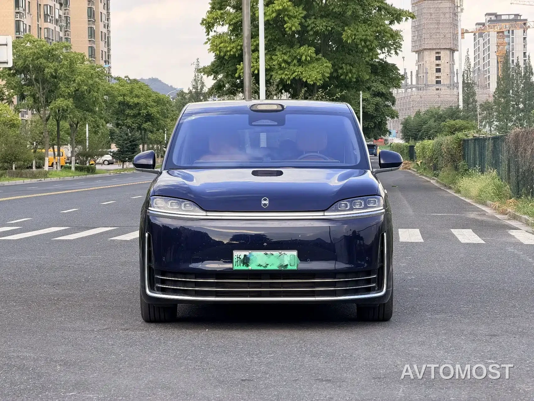 Zhijie Zunjie MPV 2026 Model Base Version — фото 2