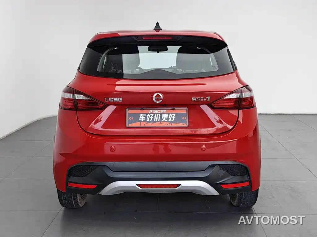 JMCG New Energy Yizhi EV3 2022 Mini Radar Joy Run Edition — фото 3