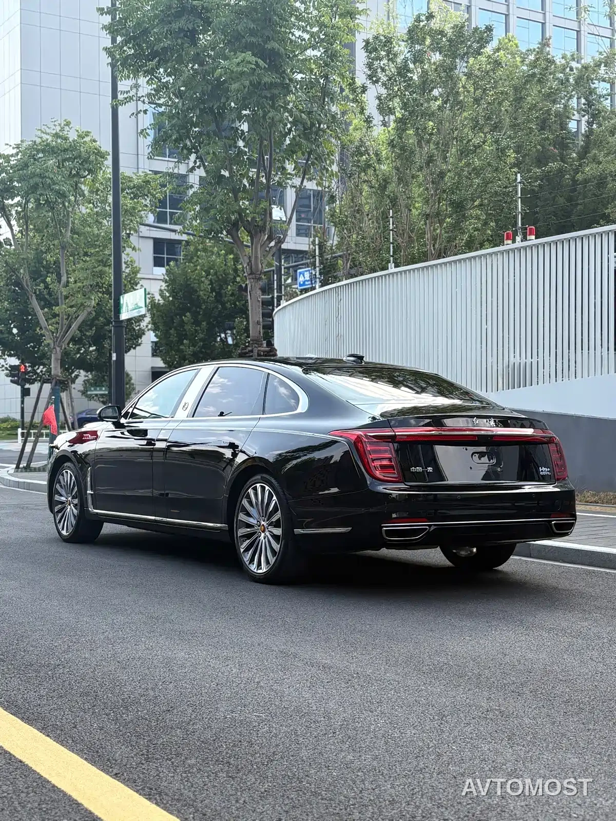 Hongqi H9 2022 3.0T H9+ Excellence Custom Edition — фото 4