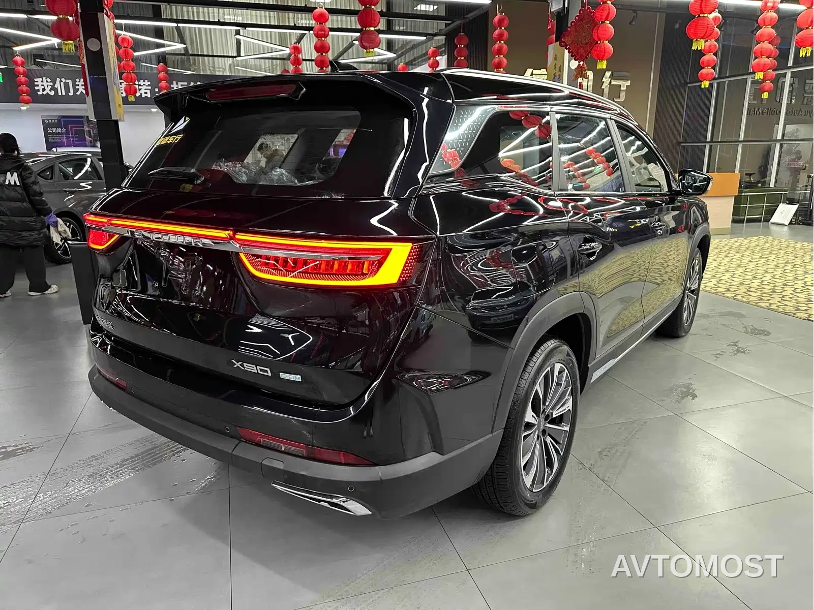 Jetour X90 C-DM 2025 Startup Edition 7-Seater — фото 5