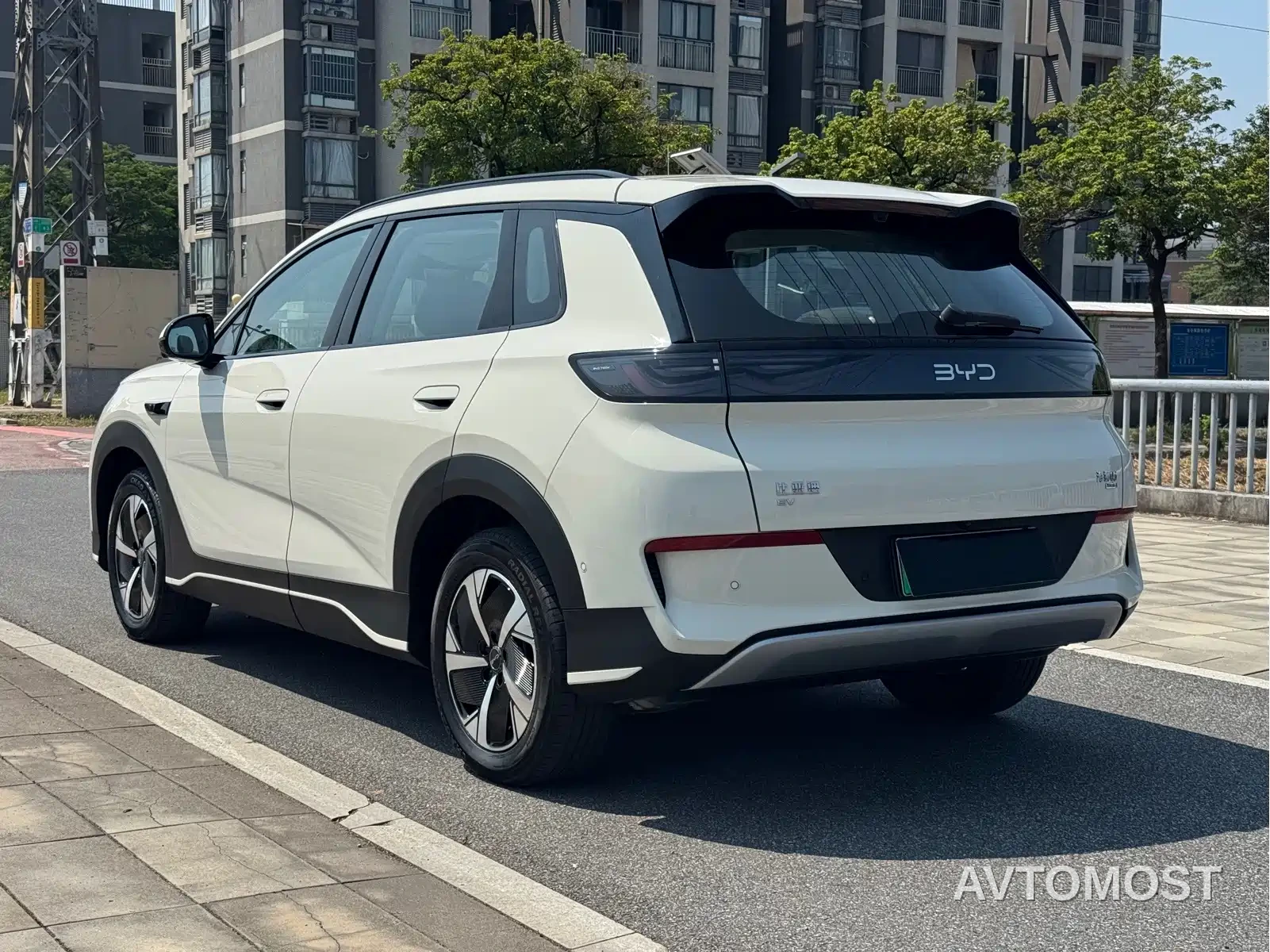 BYD Hai Shi 05 EV 2025 520KM Smart Navigation Edition — фото 7