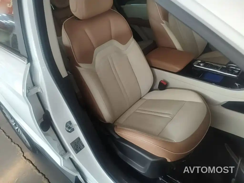 Jetour X70 C-DM 2024 Voyage Edition PRO 7-seater — фото 25