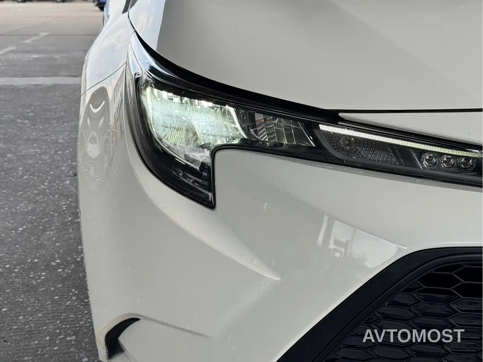 Toyota Levin 2021 Dual Hybrid 1.8H E-CVT Leading Edition — фото 4