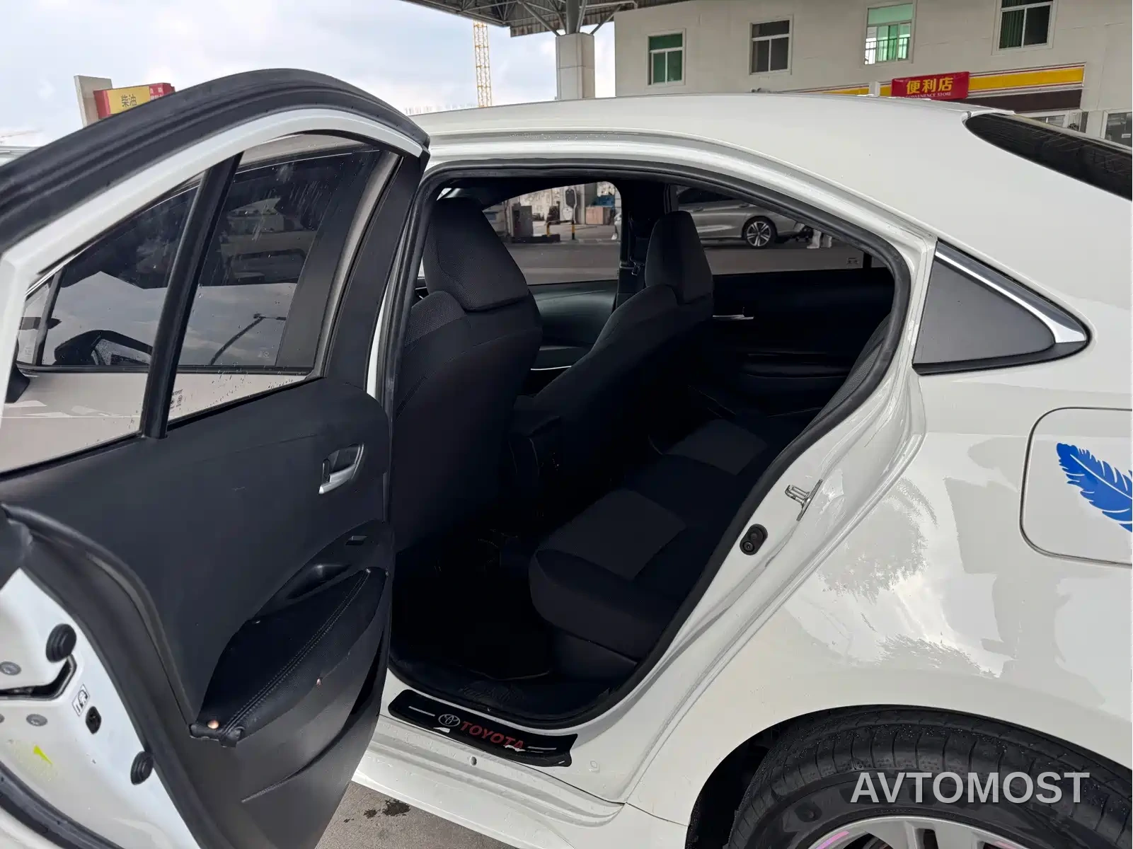 Toyota Levin 2021 Dual Hybrid 1.8H E-CVT Leading Edition — фото 19