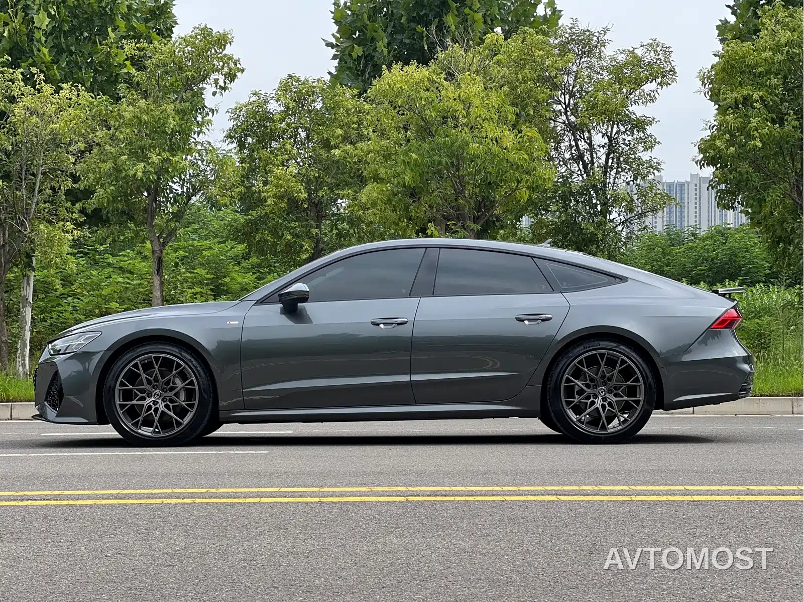 Audi A7 2023 Model 45 TFSI Premium Selection Edition — фото 4